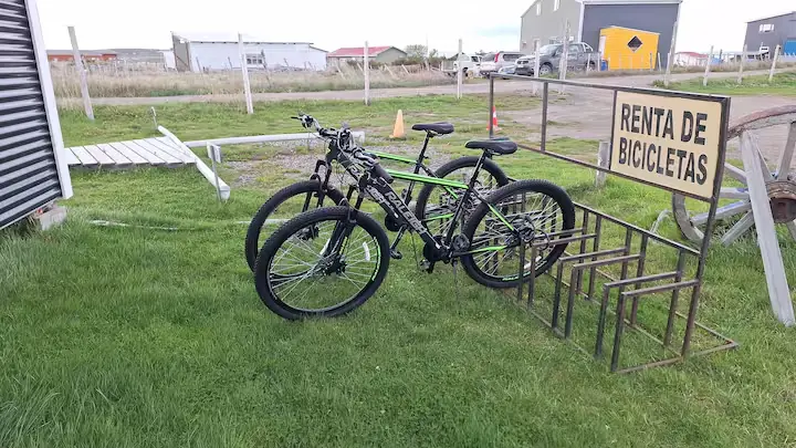 Servicio de arriendo de bicicletas de montaña en las cabañas Encanto es Magia en Puerto Natales